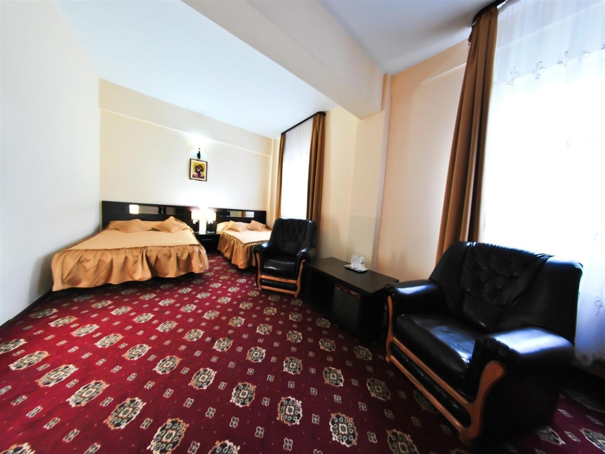 Hotel Magic Gt Trivale Piteşti Habitación foto