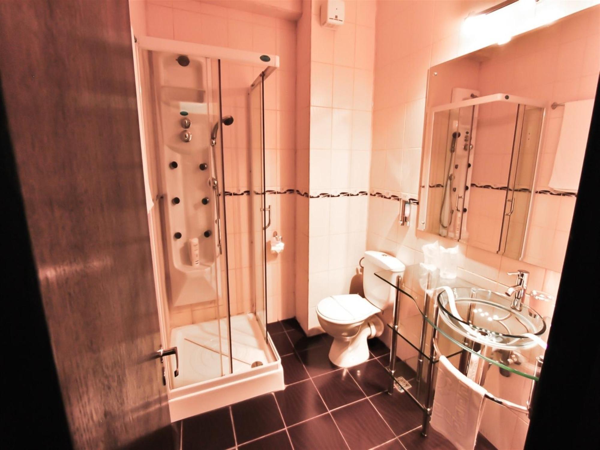 Hotel Magic Gt Trivale Piteşti Habitación foto